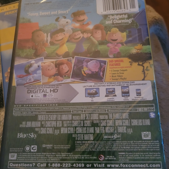 The Peanuts Movie DVD New - Picture 2 of 2